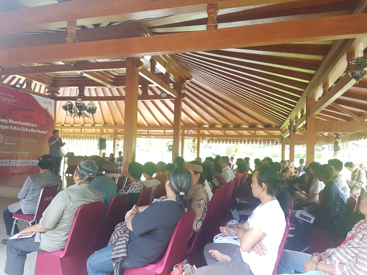 BWCF 2018 Ceramah Umum - “Bhumisambhara: Peran Suntingan Sutra-Sutra Borobudur”